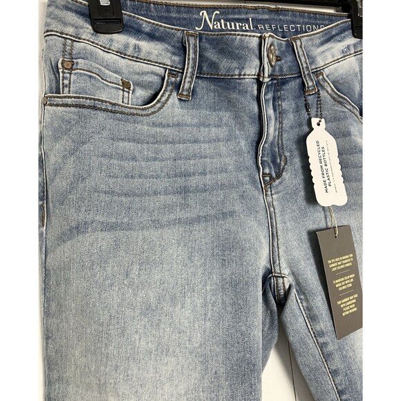 Natural Reflections Capri Camp Side Skimmer Light Blue Jeans Size 4 NWT - Picture 5 of 8